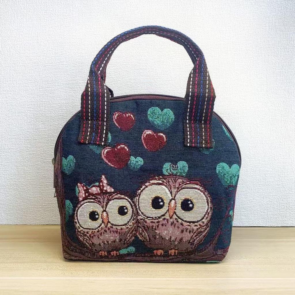 Embroidered Ethnic Canvas Handbag for Women: Shell-Shaped Purse with Jacquard Design