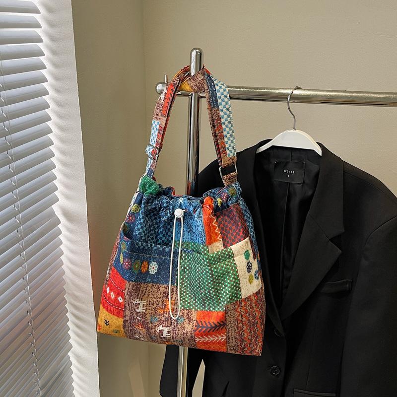 

Летняя Волна Коммутерская Большая Вместимость Нишевая Этнический Стиль Пэчворк Сумка Бохо Сумка Через Плечо Женская разноцветный