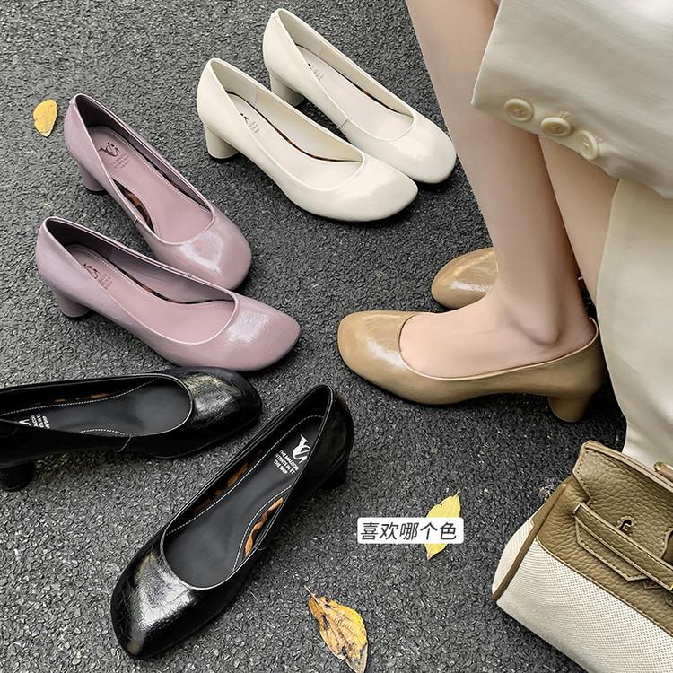 Xiaohong Explosion Recommendation~ Niche Design Commuting Temperament Thick Heel High Heels Candy Color 5cm Leather Single Shoes Women
