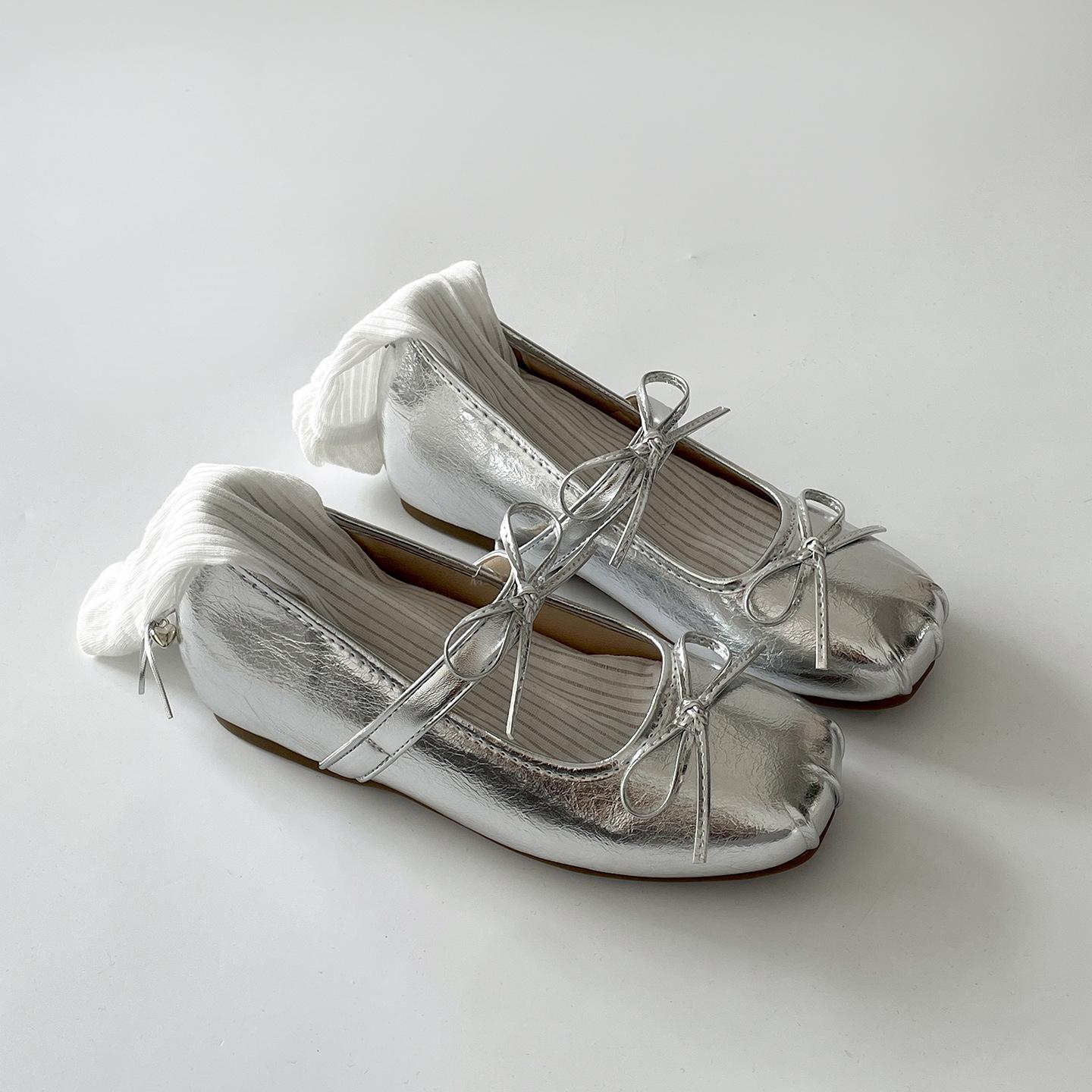 

Silver retro square head inner height increase light mouth flat-soled single shoes women s summer 2025 new French skirt Mary Jane shoes 40 серебряный