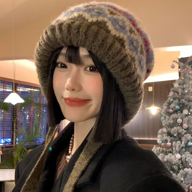 Bag hat female Hepburn style lazy straps stack hat sweet 2025 autumn and winter new warm versatile wool hat