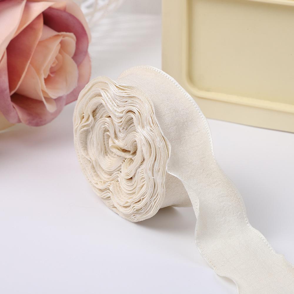 2.5cm Pleated Christmas Ribbon for Floral Arrangements & DIY Bouquets