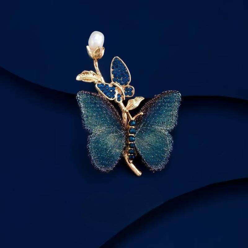 Women's High-end Elegant Brooches Luxury Suit Pin Vintage Embroidery Fabric Butterfly Brooch with Freshwater Pearl Accessory