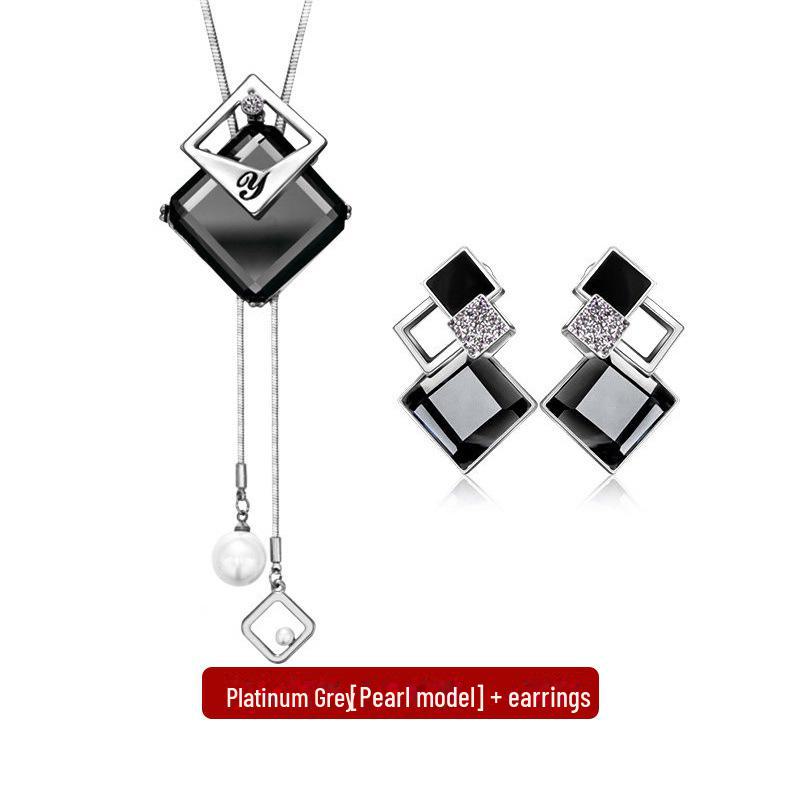 2021 Nowy damski uniwersalny wysokiej klasy dekoracyjny naszyjnik sweterkowy wisiorek