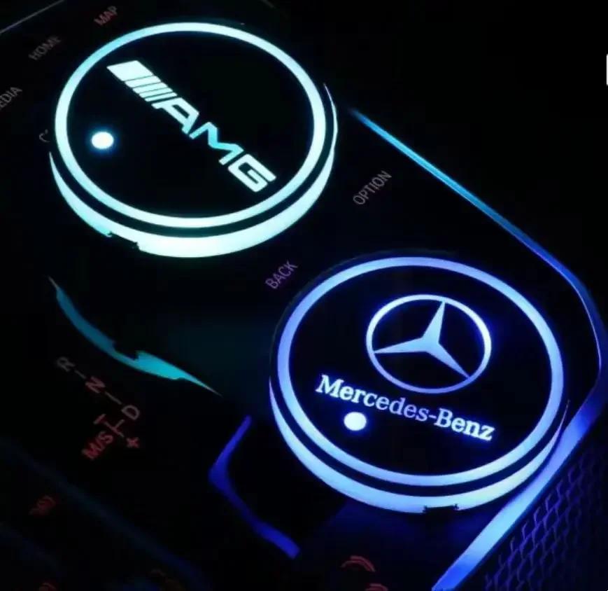 Hots 2 Stück LED beleuchteter Auto-Getränkehalter-Untersetzer für Mercedes Benz AMG C260 W204 W205 W211 W212 Auto Innenraum Ambientebeleuchtung Co