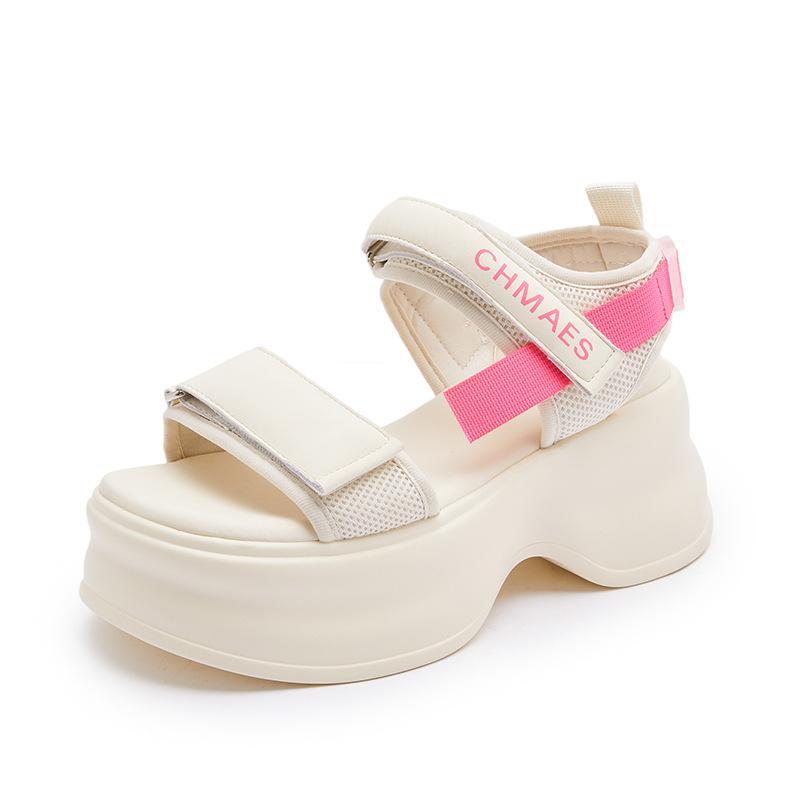 

Женские сандалии на платформе 2025 лето новые модные универсальные пляжные туфли, для ношения на улице, ощущение, что наступаешь на дерьмо, маленьким людям увеличивают рост wom 39