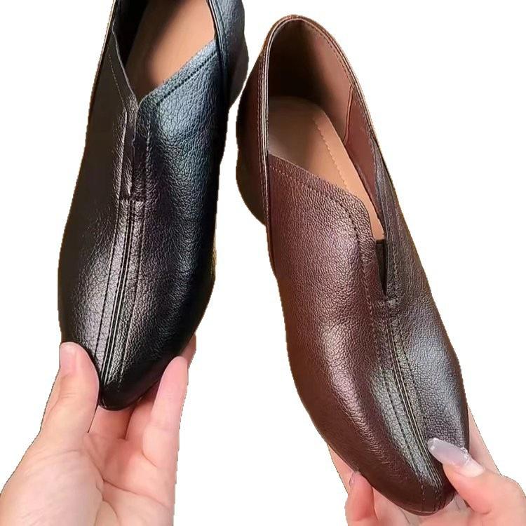 2025 Retro Style Thick Heel Shallow Mouth Flat-soled Single Shoes Autumn New French One-pedal Comfortable Soft-soled Women's Leather Shoes