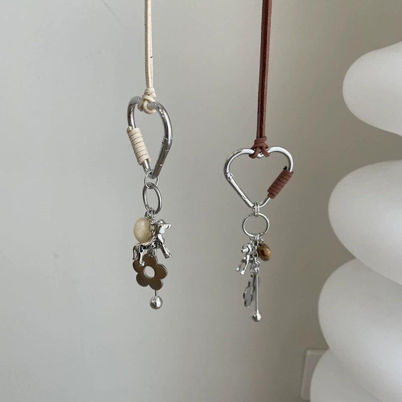 Heart Flower Cotton Rope Necklace - Natural Stone Pendant, Sweater Chain, Light Luxury Design, Versatile Neckwear