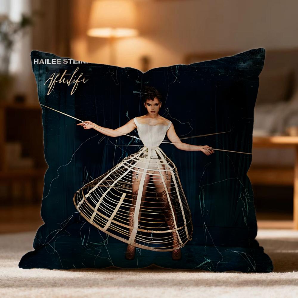 Fashion H-HHailee Steinfeld Cushion Cover Soft Washable Pillow Case Multi-Scene for Couch Bed Travel Office Use