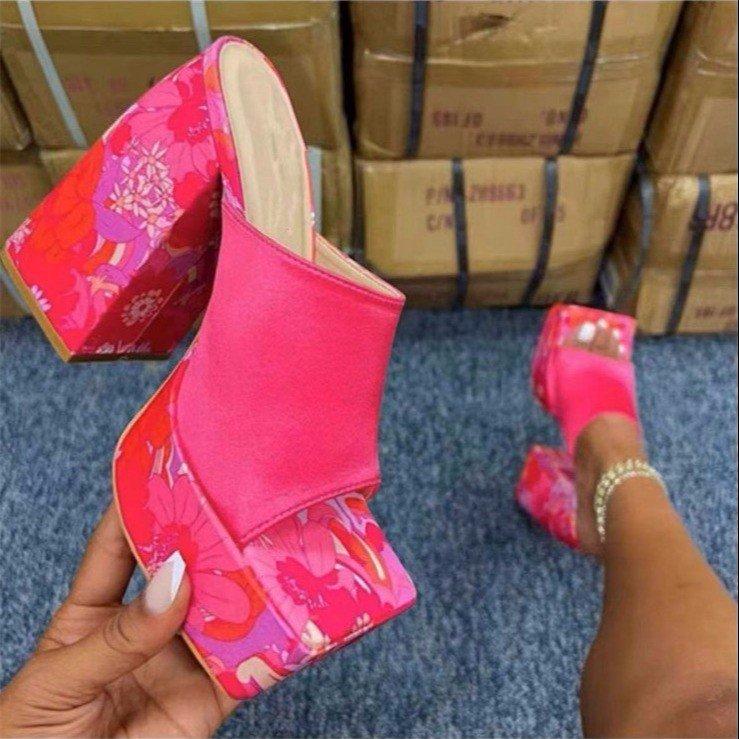 New Luxury Female Thick High Heels Sandals Fashion Chain Platform Summer Women Sandals Party Elegant Shoes Platform Shoes