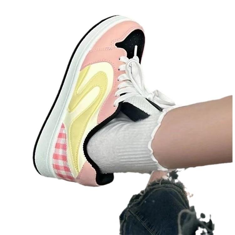 2025 campus versatile high-value fashion shoes retro Guochao low-top platform leisure sports autumn board shoes