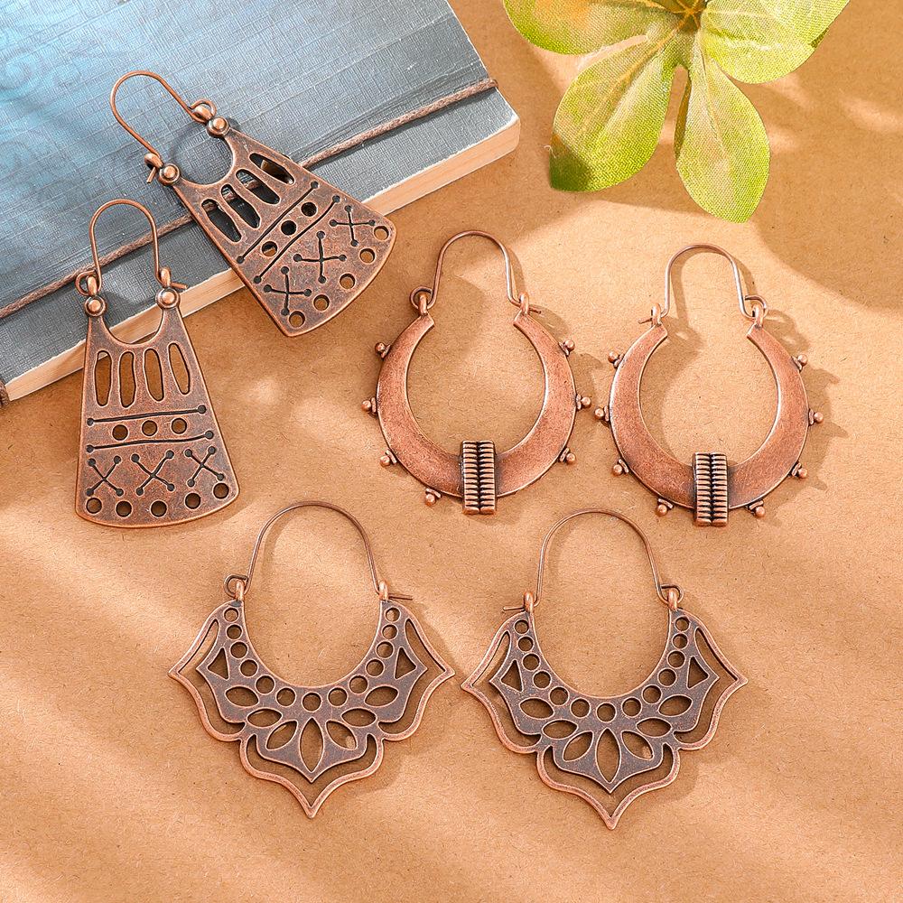 6Pcs Bohemian Ethnic Exquisite Carved Hollow Drop Earrings Women Vintage Geometric Vacation Style Hanging Earrings Daily Jewelry