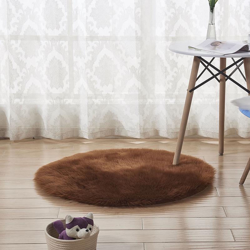 Round Plush Imitation Wool Rug - Versatile Mat for Windows, Bedside, Living Rooms, and Bedrooms