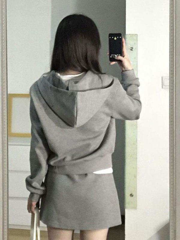 2026 Spring/Autumn Women's Retro Grey Hoodie & Skirt Set, Slim Fit Two-Piece Collection