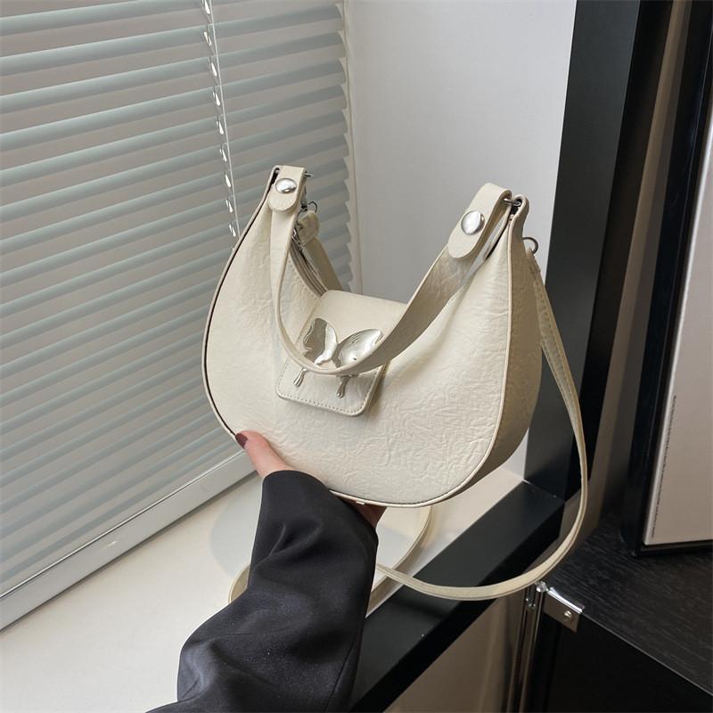 Chic Pu Leather Korean Underarm Bag Fashionable Shoulder Bag For Everyday Use