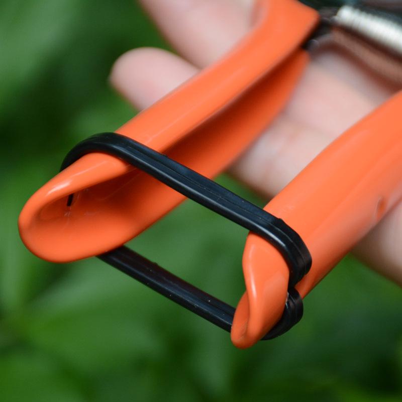 Sagawada 902 Pruning Shears: Ideal for Flowers, Grapes, Fruits, and Vegetables.