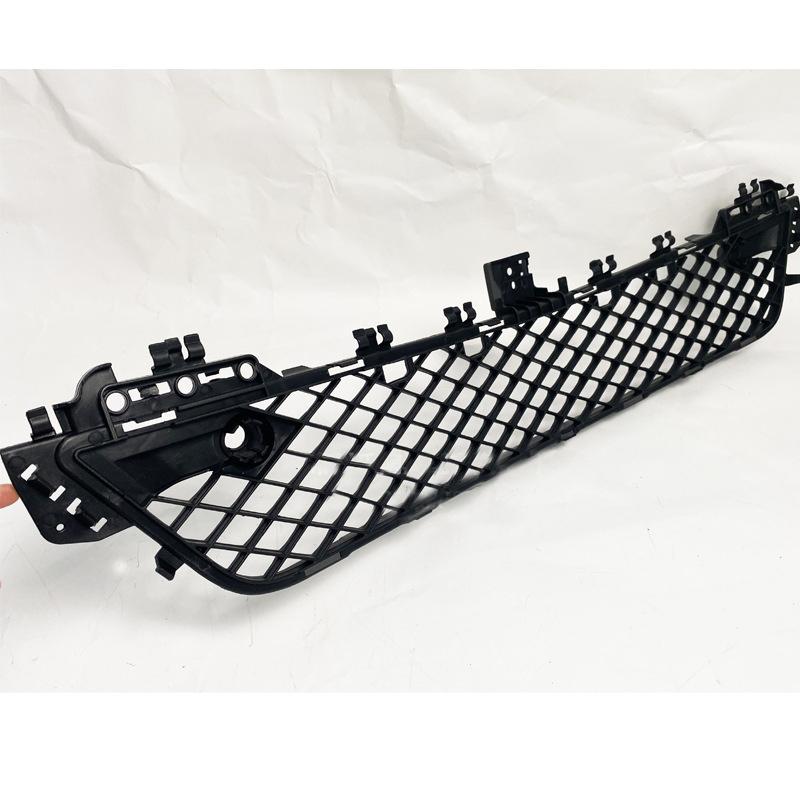 A2048851324 Front Lower Grille Bumper Radiator Grills Parts Accessories For Mercedes Benz C Class W204 C200 C350 C300 C400 C250