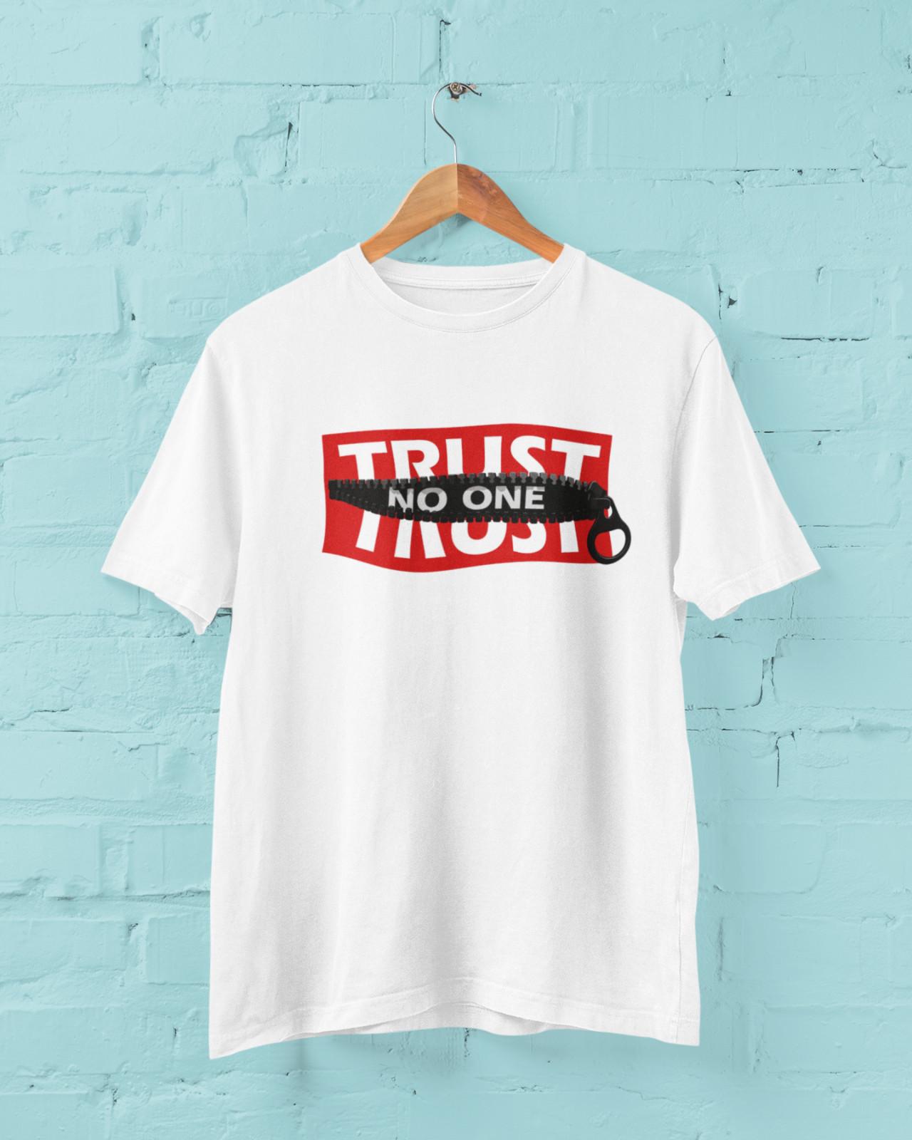 Trust No One T-Shirt Zipper Graphic Streetwear Tee Unisex Cotton Top B2 S