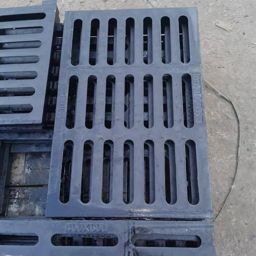 Heavy Duty Ductile Iron Trench and Sewer Cover Grate 400x600