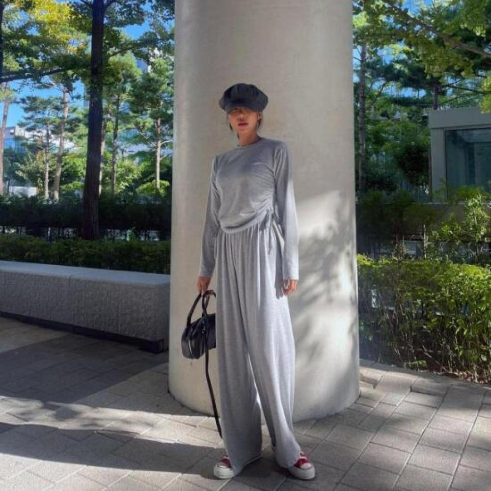 New Arrivals Open Run Women Round Neck Side Shirring Wide Pants Set
