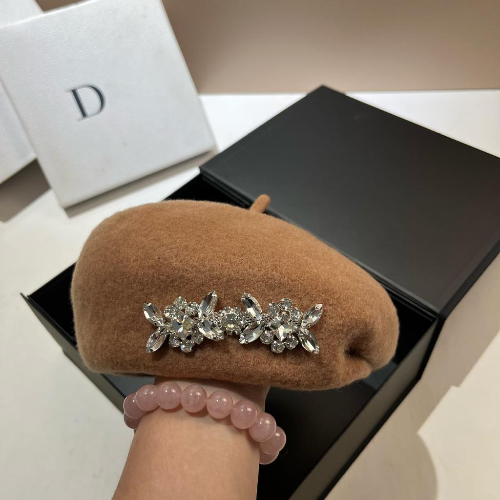 Japanese Irregular Wool Beret Light Luxury Rhinestone Three-Dimensional Bud Hat Temperament Painter Hat