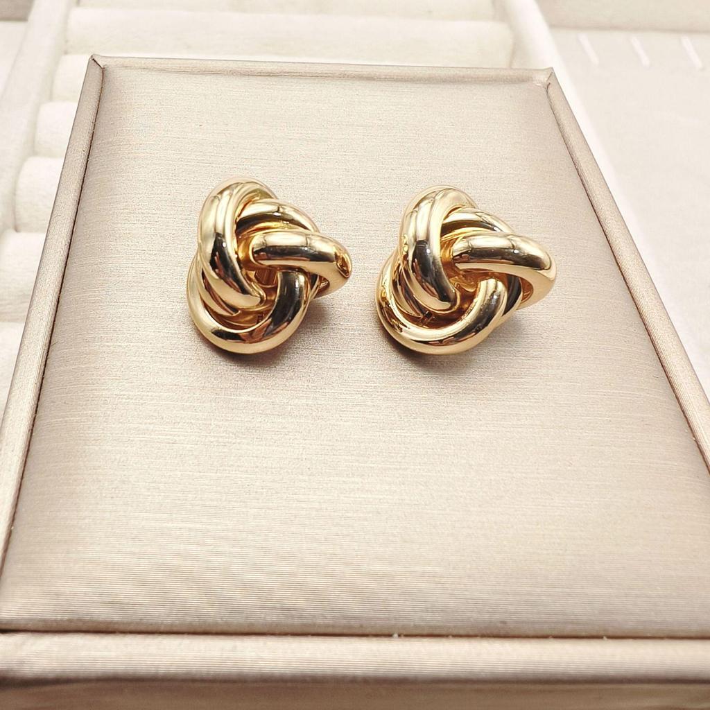 Gold-Tone Geometric Twist Earrings: Fashionable and Versatile Multi-Layer Braided Earrings for Women.