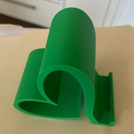 Heart Phone Stand 3D Printed Heart Shaped Mobile Phone Holder for Smartphones Tablets Kindles Romantic Desk Accessory for Home Office Nightstand