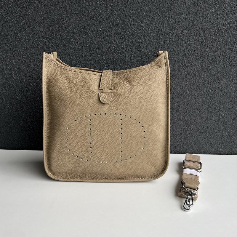 2025 New Genuine Leather Top Layer Cowhide Lychee Pattern Unisex Hollowed-out Crossbody Bag Genuine Leather Women's Bag