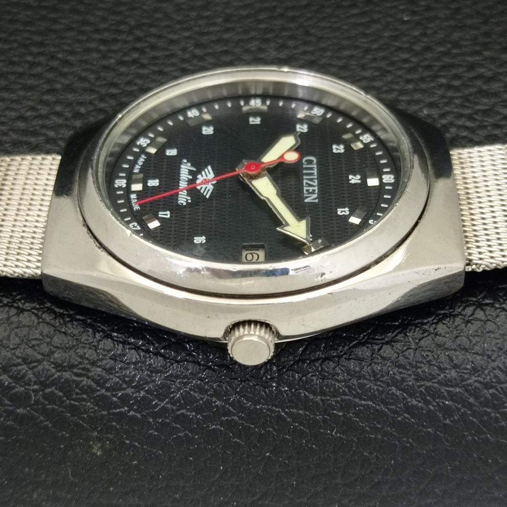 VINTAGE CITIZEN AUTOMATIC 8200 JAPAN MENS DATE BLACK COLOR DIAL WATCH a500213-2 R151b-a500213