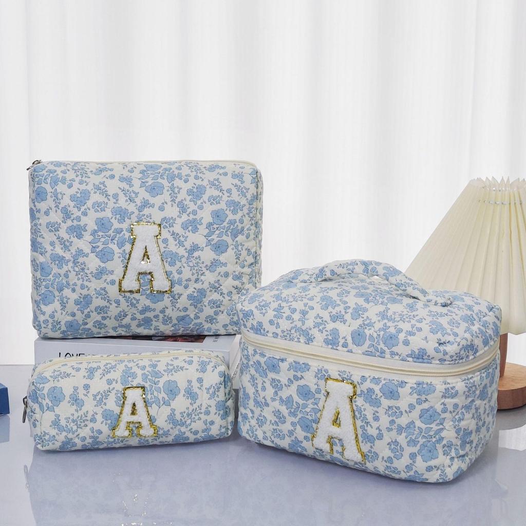 2023 Floral Cute Cotton Makeup & Toiletry Bag - Small, Fresh, Portable Storage Case