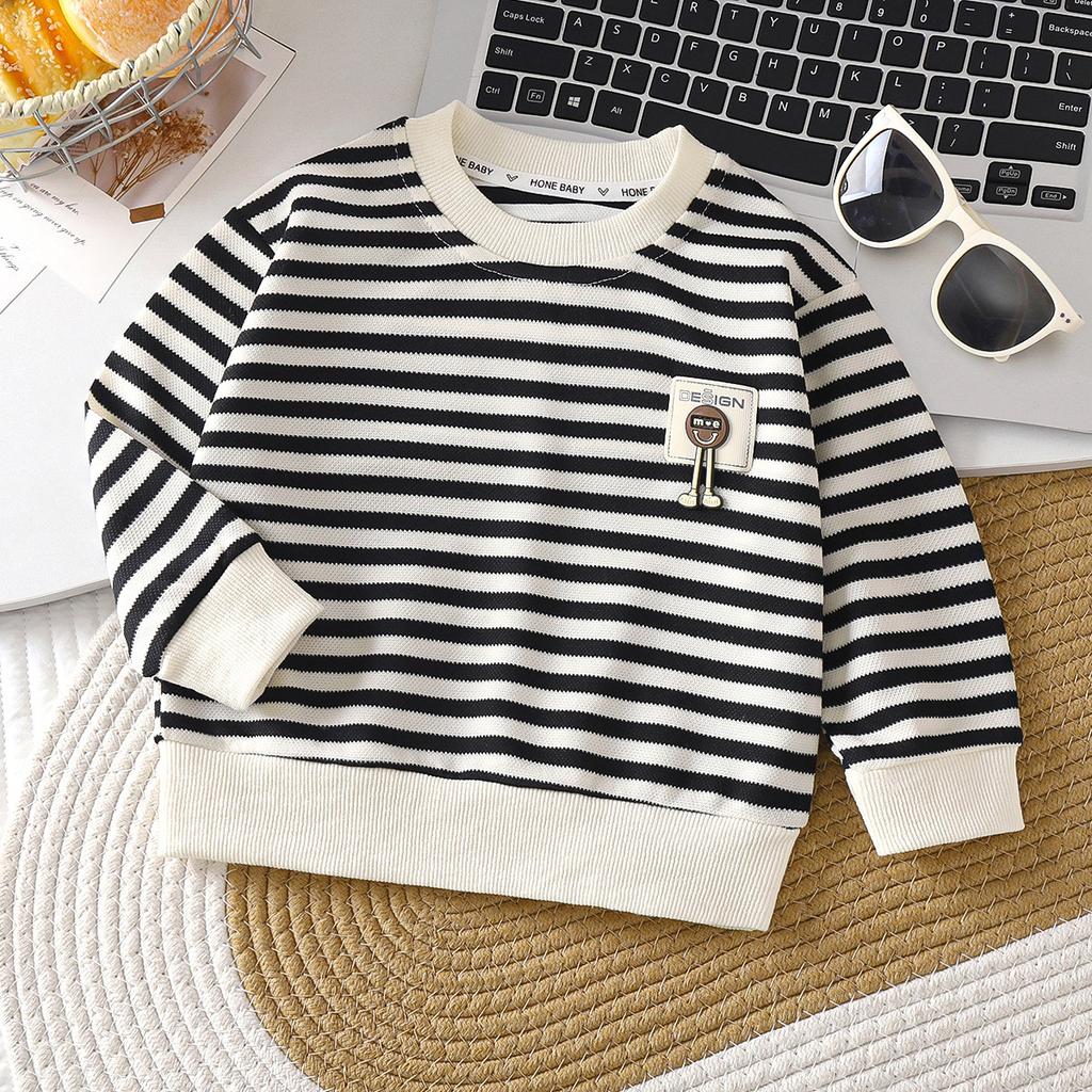 New Striped Pullover Sweatshirt for Children's Spring and Autumn with Long Sleeves and a Top Made of Cedar for Boys