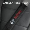 2pc Car Shoulder Strap Covers Shoulder Protector Pad For Nissan Qashqai X-Trail T32 Juke Tiida Leaf 350Z Rogue Murano Nismo Logo