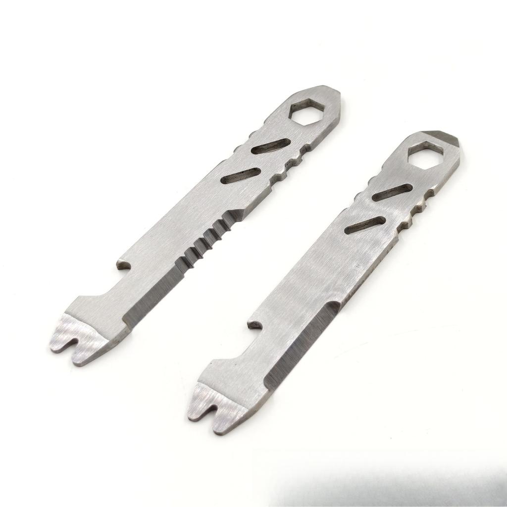 Multifunctional Pry Bar Fire Starter 2 in 1 Survival Tool Outdoor EDC Camping Gear with Striker