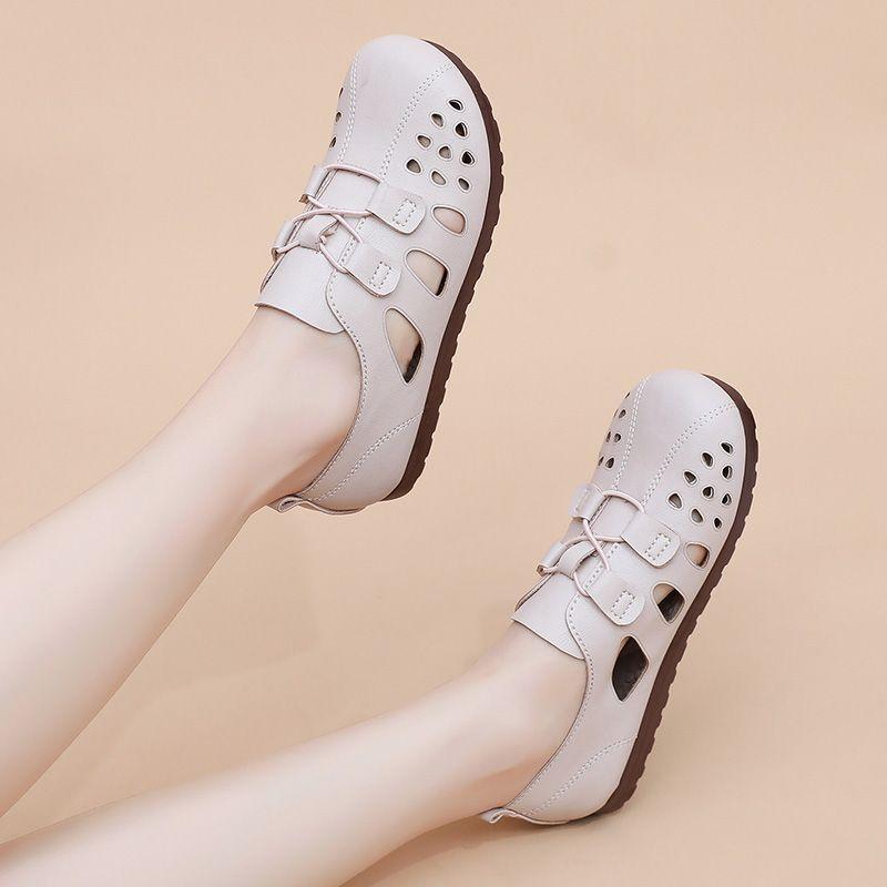 Sandálias Vazadas para a Coleção de Verão Feminina Sapatos Casuais Modernos e Versáteis Respiráveis e Fáceis de Calçar