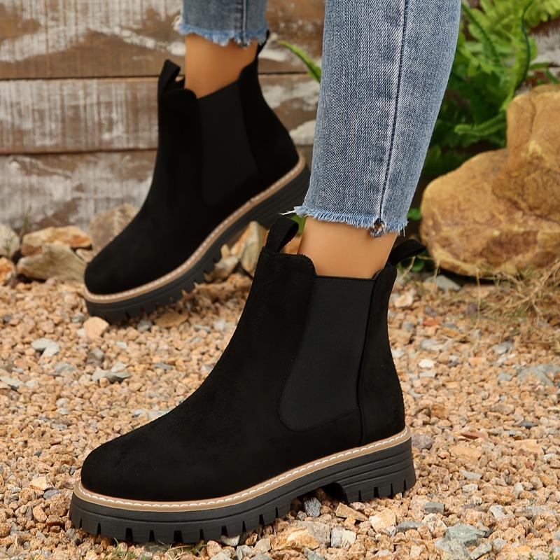 Four Season Thick Soled Non Slip Boots, Fashion and Casual Round Toe Plus Size Trendy Shoes, Suitable for Commuting and Banquets