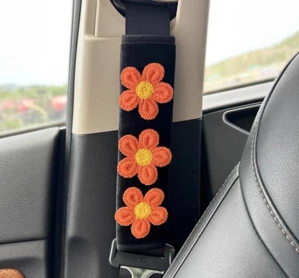 1pair Cute Embroidered Flowers Car Seatbelt Cover Seat Belt Harness Cushion Auto Shoulder Strap Protector Pad for Drivers