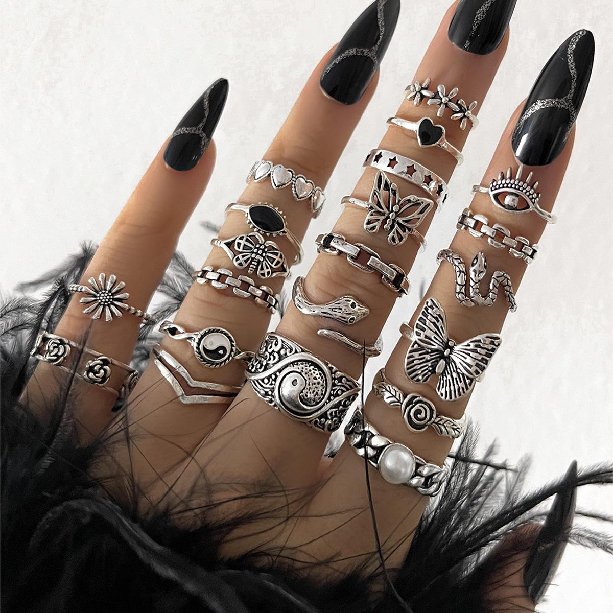 

Creative Retro Butterfly Love Women s Ring Set 21-piece Geometric Flower Snake Eye Multi-piece Joint Ring Set