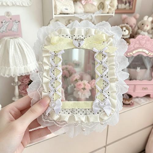 5.8cm Creative Design Kawaii Badge Pin Displaying Holder Sweet Lace Star Protector with Lanyard Fashoin Badge Clip Cover Case