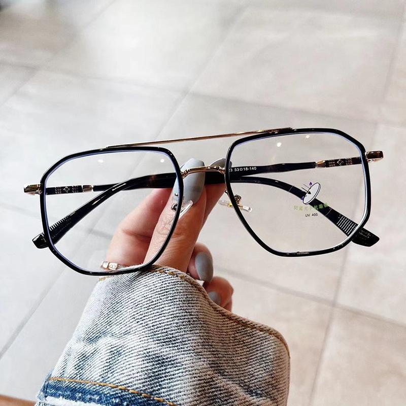 

Latest Style Male Female Eyeglass Frame Polygon Shape Anti- Blue Lightweight Woman Eyeglasses TR90 Material Eyeglasses Trendy