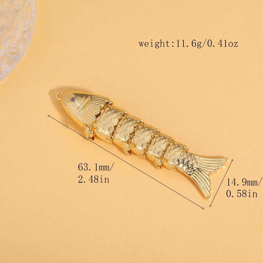 Eleganter vergoldeter Koi-Fisch Anhänger mit Strasssteinen