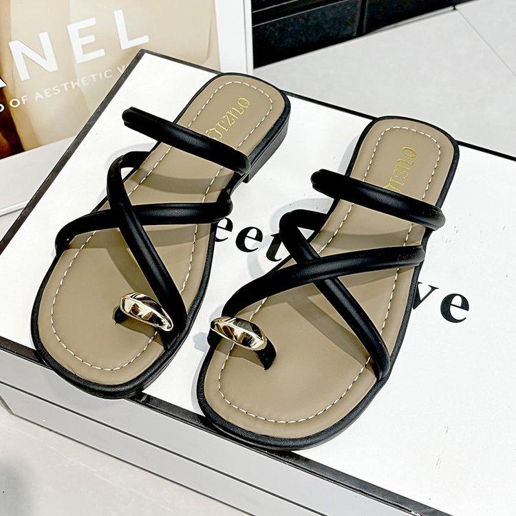 Platform slippers women wear high-end non-slip shoes children 2025 summer new fashion set toe beach cool slippers