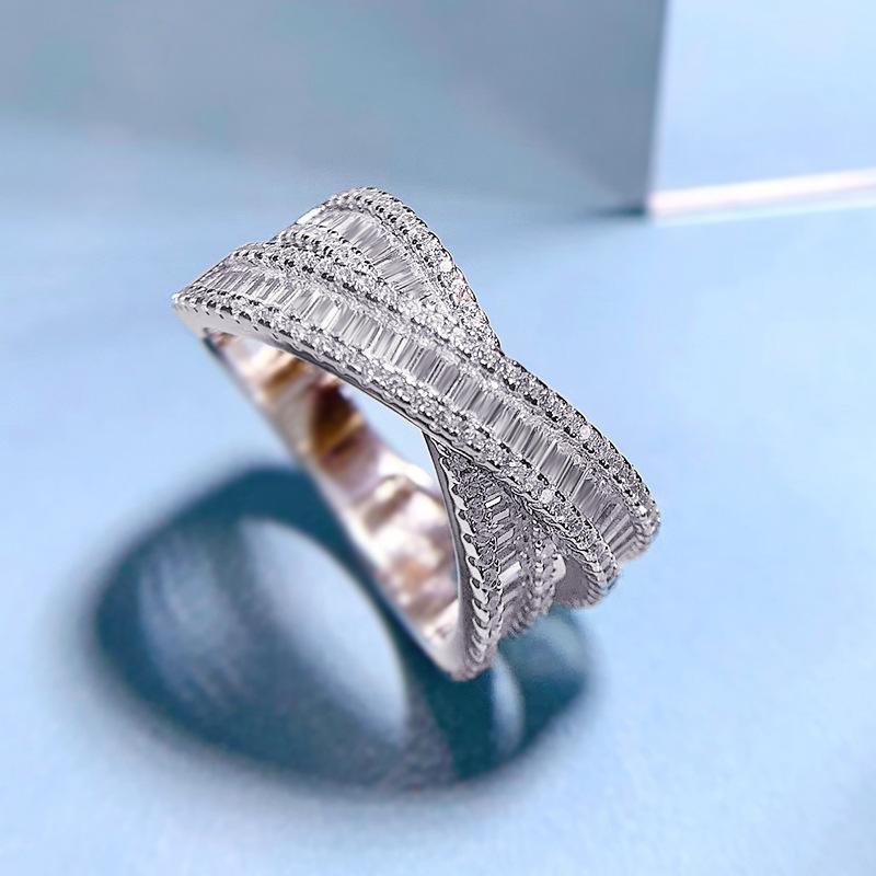 Ušlechtilý dámský prsten plný diamantů 925 stříbrný prsten s tenkou vrstvou