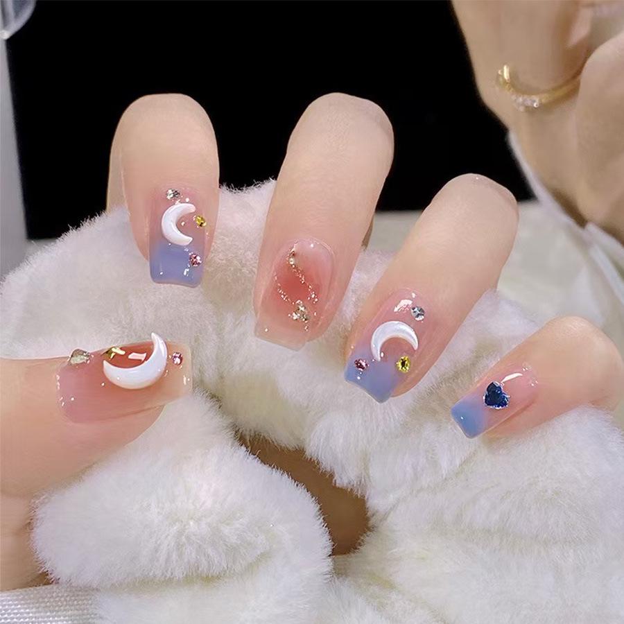 Star & Moon Mocha Sweet White-Enhancing Manicure: Macaron Pearl Rhinestone Press-On Nails