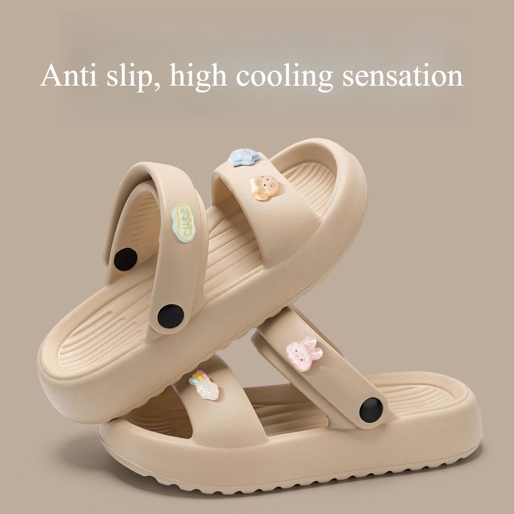 Cool slippers for women in summer, fashionable outdoor wear, internet famous beach beach shoes, height increasing slippers for women