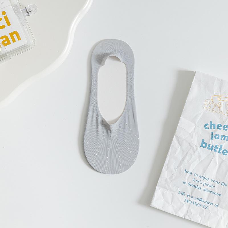 

Socks Thin Ice Silk Mesh Invisible Socks Breathable Shallow Mouth Non-Slip Boat Socks Do Not Fall Off The Heel Socks One size fits all сірий колір