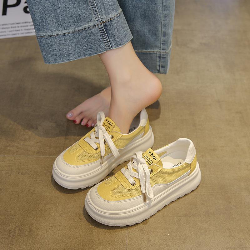 Internet celebrity leather thick-soled breathable little white shoes women's summer new 2025 versatile comfortable soft-soled sports and leisure shoes