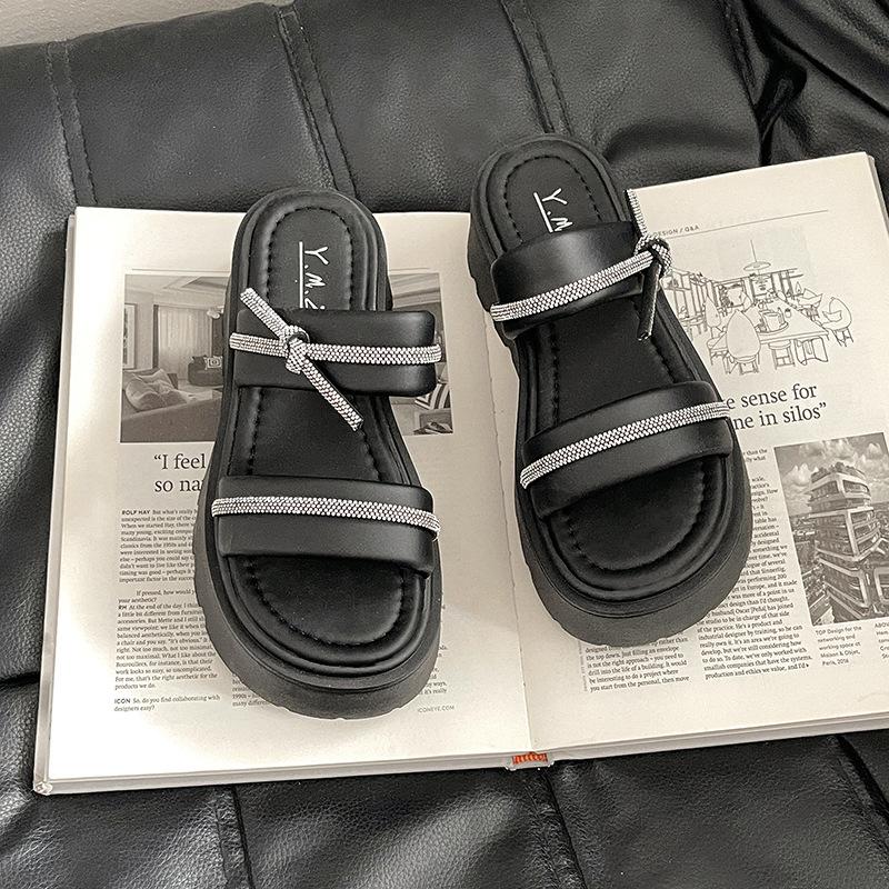 

Сказочные стразы толстый каблук открытый носок шлепанцы верхняя одежда 2025 лето новая мода увеличение роста маленькие повседневные сандалии 35 чёрный