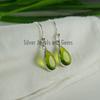 Orecchini in Peridoto Naturale-Orecchini Fatti a Mano con Montatura a Lunetta-Orecchini in Peridoto a Goccia-Orecchini in Argento Sterling 925-Regalo per lei-Orecchini Pendenti