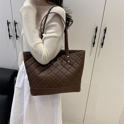 2025 Autumn New Trendy Fashion Large Capacity Diamond Solid Color Tote Bag Women's Popular Shoulder Messenger Bag