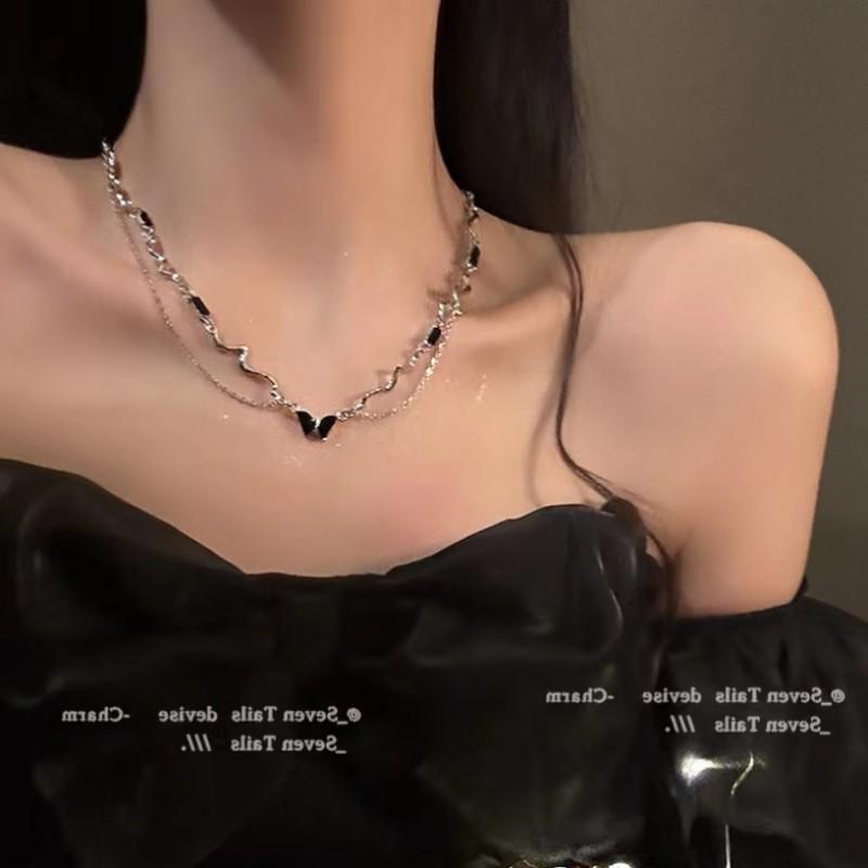 Wavy Irregular Butterfly Necklace: Luxury Clavicle Chain with Unique Design for Women